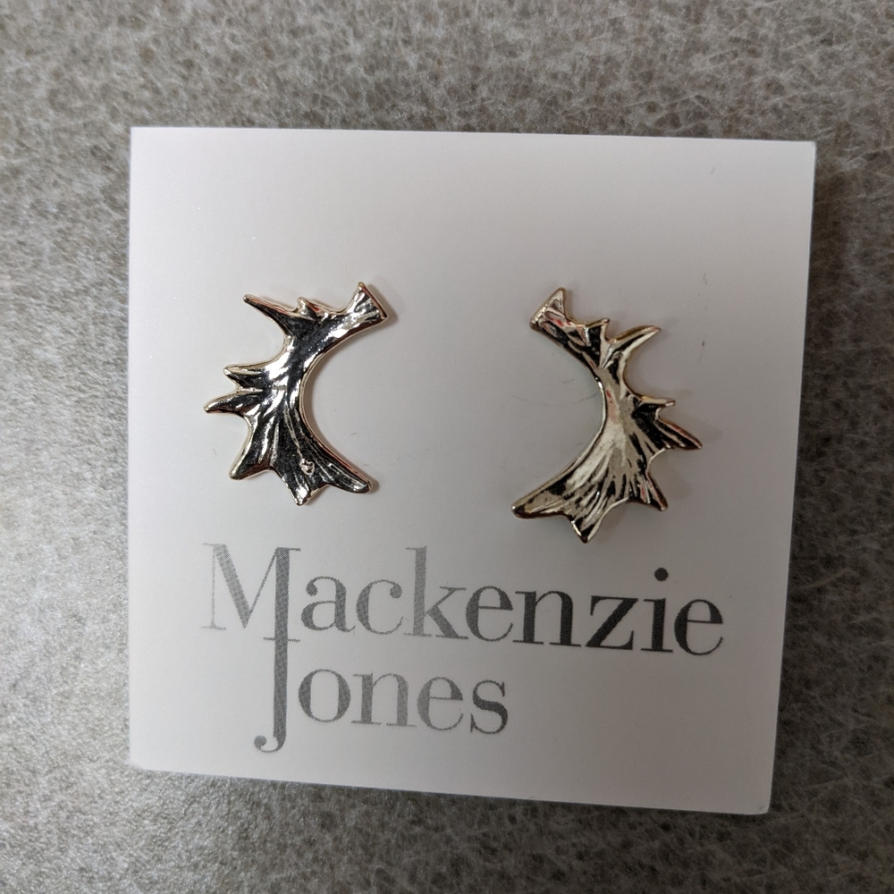 Silver Moose Paddle ear studs